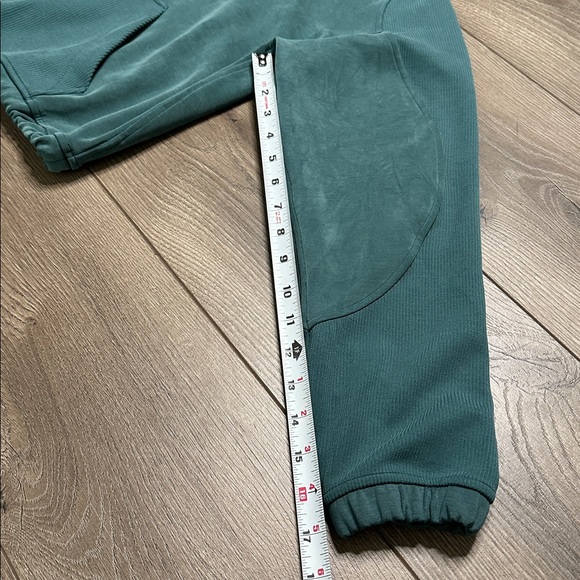 Lululemon Brushed Softstreme Ribbed Half Zip Pullover Green Jasper (Flaw) Size 4 - Picture 12 of 15